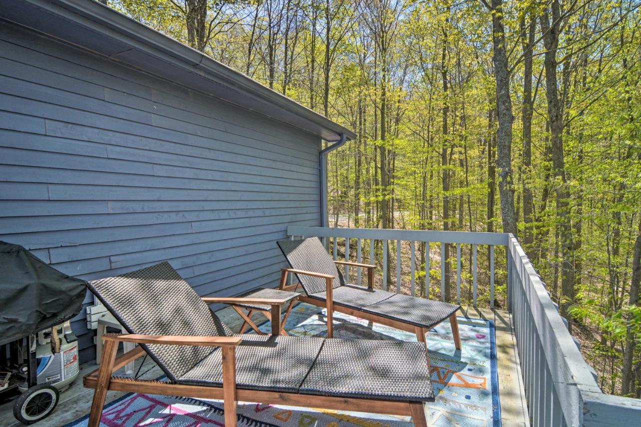 Resort-Style Harbor Springs Home With 2 Decks! Esterno foto